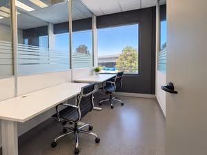 1 Person Coworking Desk