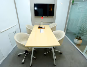 4 Person Private Office