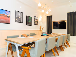 3 Person Coworking Desk