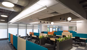 21 Person Private Office