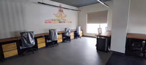 1 Person Coworking Desk