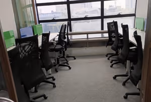 8 Person Coworking Desk