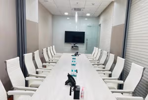 10 Person Private Office