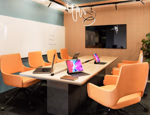 9 Person Private Office