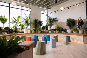 15 Person Coworking Desk