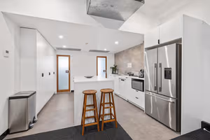 1 Person Coworking Desk