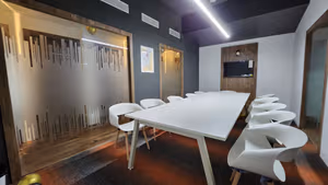 1 Person Coworking Desk