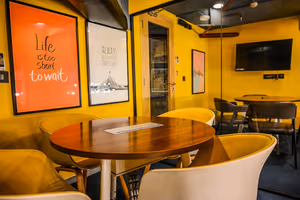 1 Person Coworking Desk