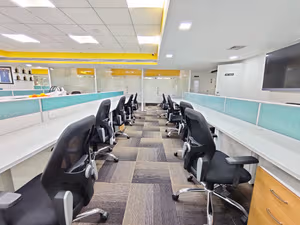 5 Person Coworking Desk