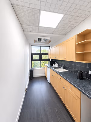3 Person Private Office