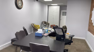 5 Person Private Office