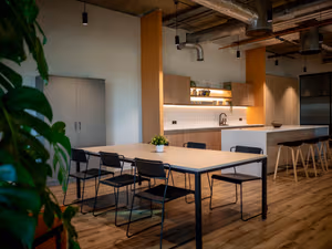 4 Person Private Office