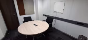 700 Person Private Office