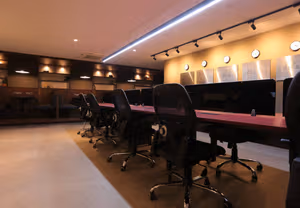 3 Person Private Office