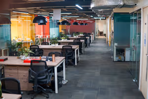 5 Person Coworking Desk