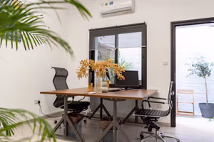 3 Person Coworking Desk