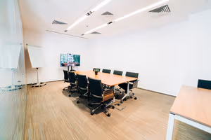 7 Person Private Office