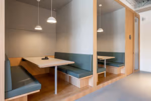 1 Person Coworking Desk