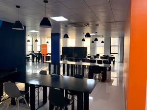 7 Person Private Office