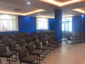 8 Person Private Office