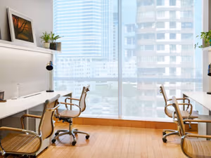 8 Person Private Office