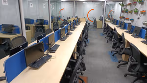 4 Person Coworking Desk