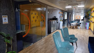 5 Person Coworking Desk