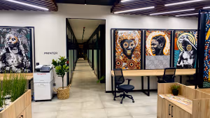 18 Person Coworking Desk