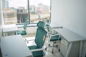 5 Person Private Office