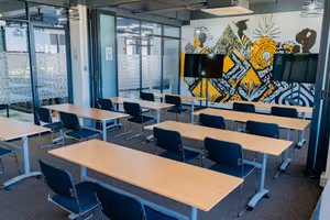 1 Person Coworking Desk