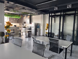 3 Person Coworking Desk