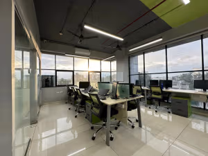 6 Person Coworking Desk