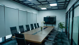 21 Person Private Office