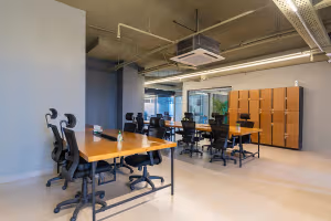 3 Person Coworking Desk