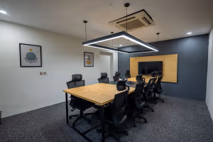 4 Person Coworking Desk