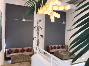 14 Person Private Office