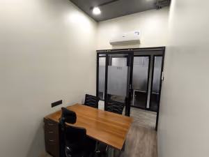 150 Person Private Office