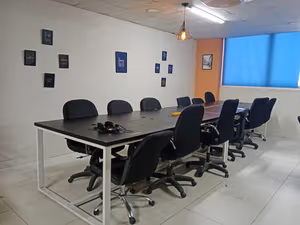 5 Person Coworking Desk