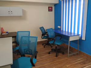 1 Person Private Office