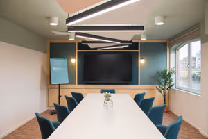 9 Person Private Office