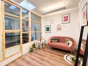 1 Person Private Office