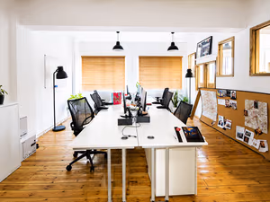 3 Person Private Office