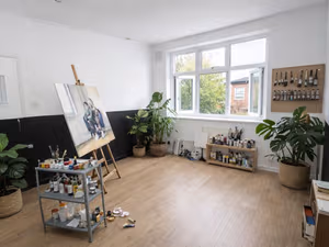 3 Person Private Office