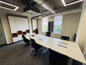 4 Person Coworking Desk