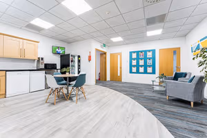 5 Person Coworking Desk