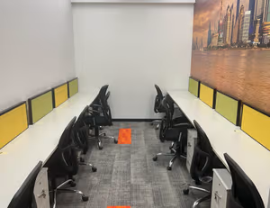 4 Person Coworking Desk