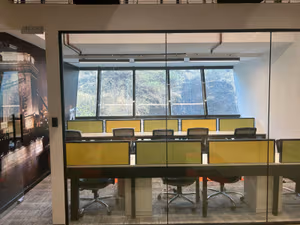 5 Person Coworking Desk