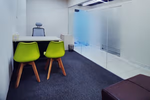 4 Person Coworking Desk