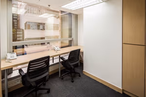 10 Person Private Office