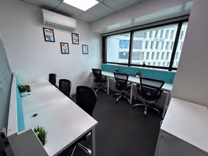 3 Person Coworking Desk